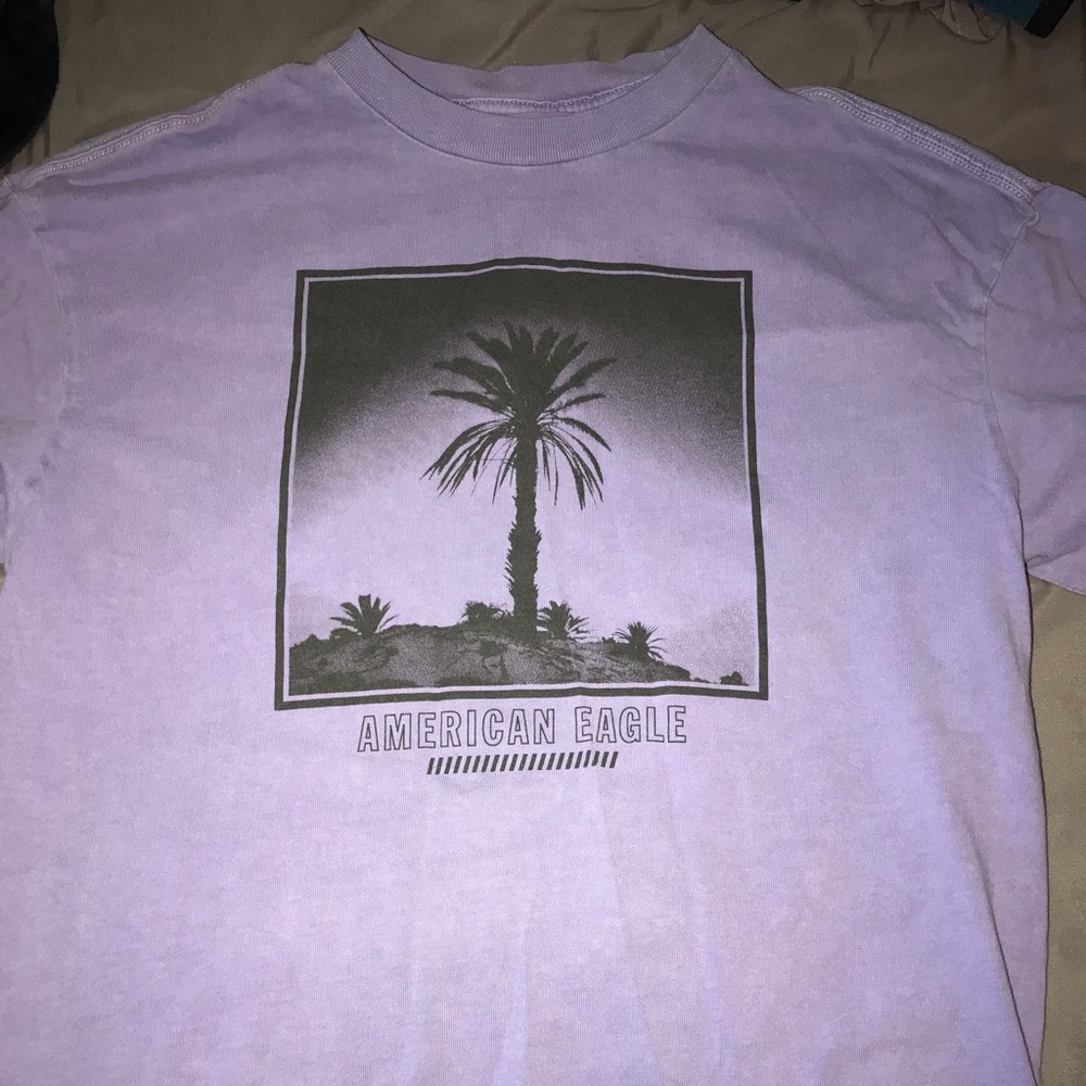 American eagle t shirt